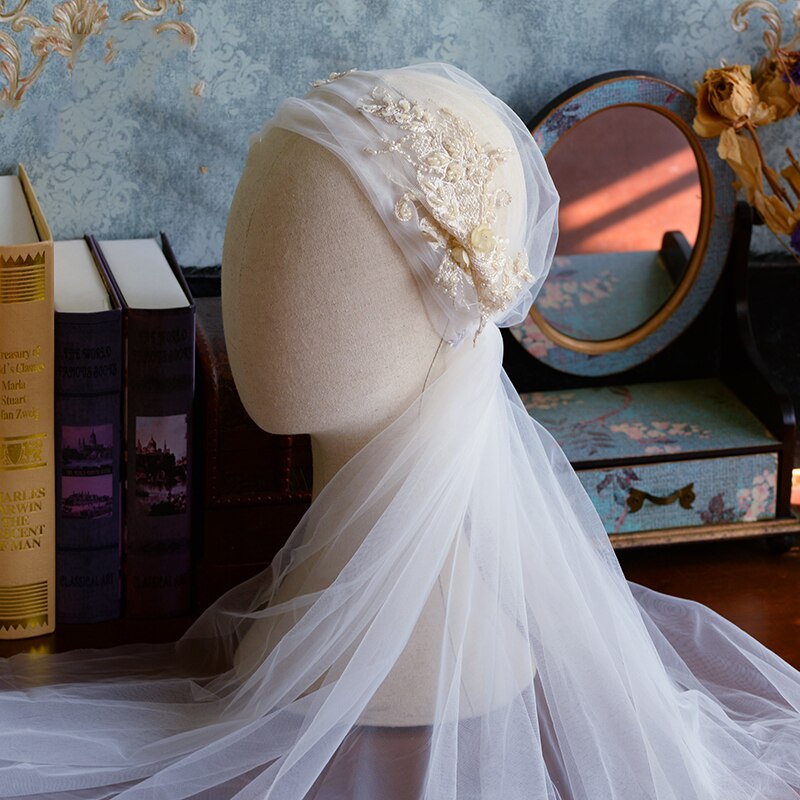 Elegant Bride Sequined Veil Cap